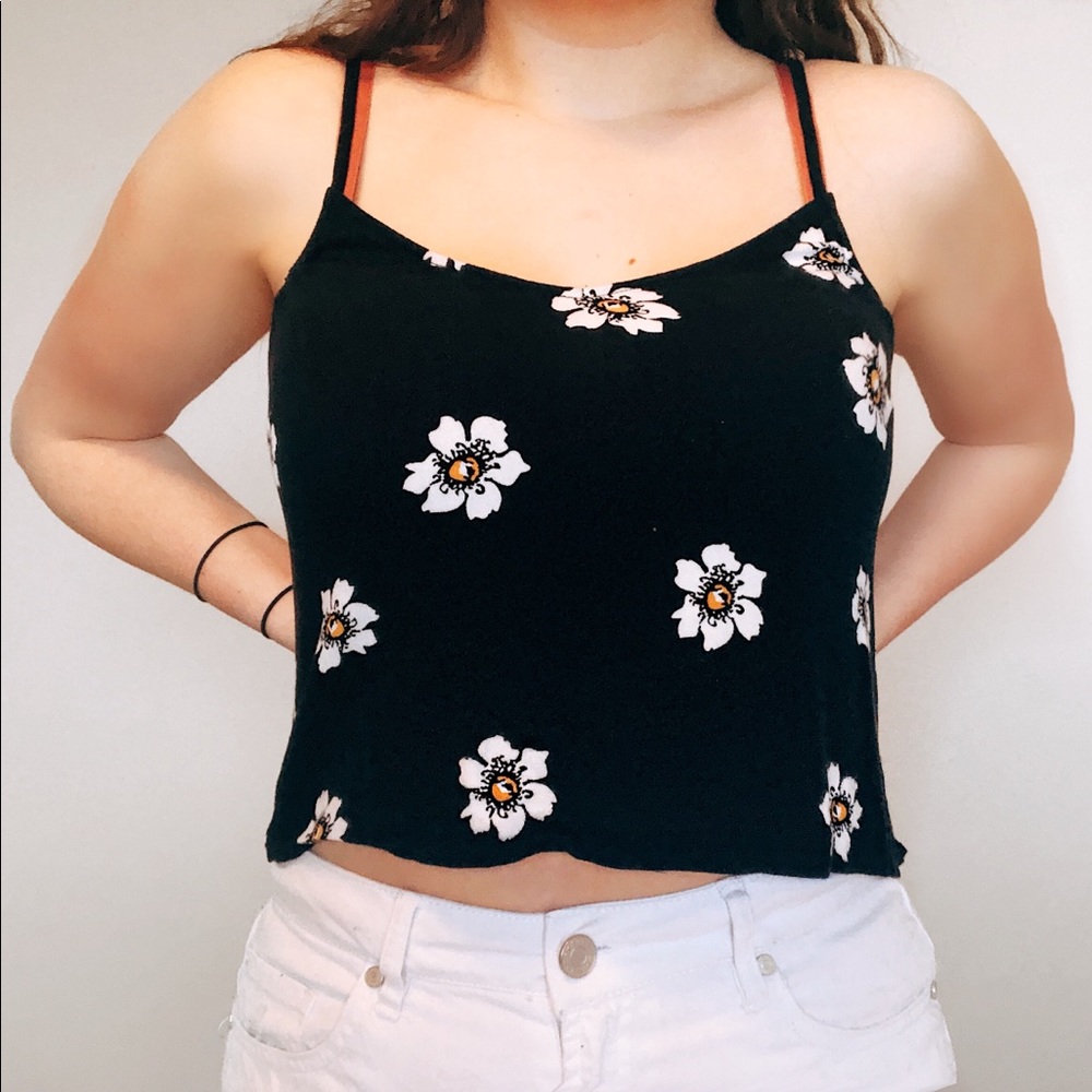 Floral cropped tank